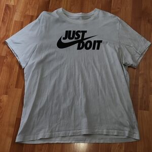 Nike Light Gray Just Do It Men's Tee